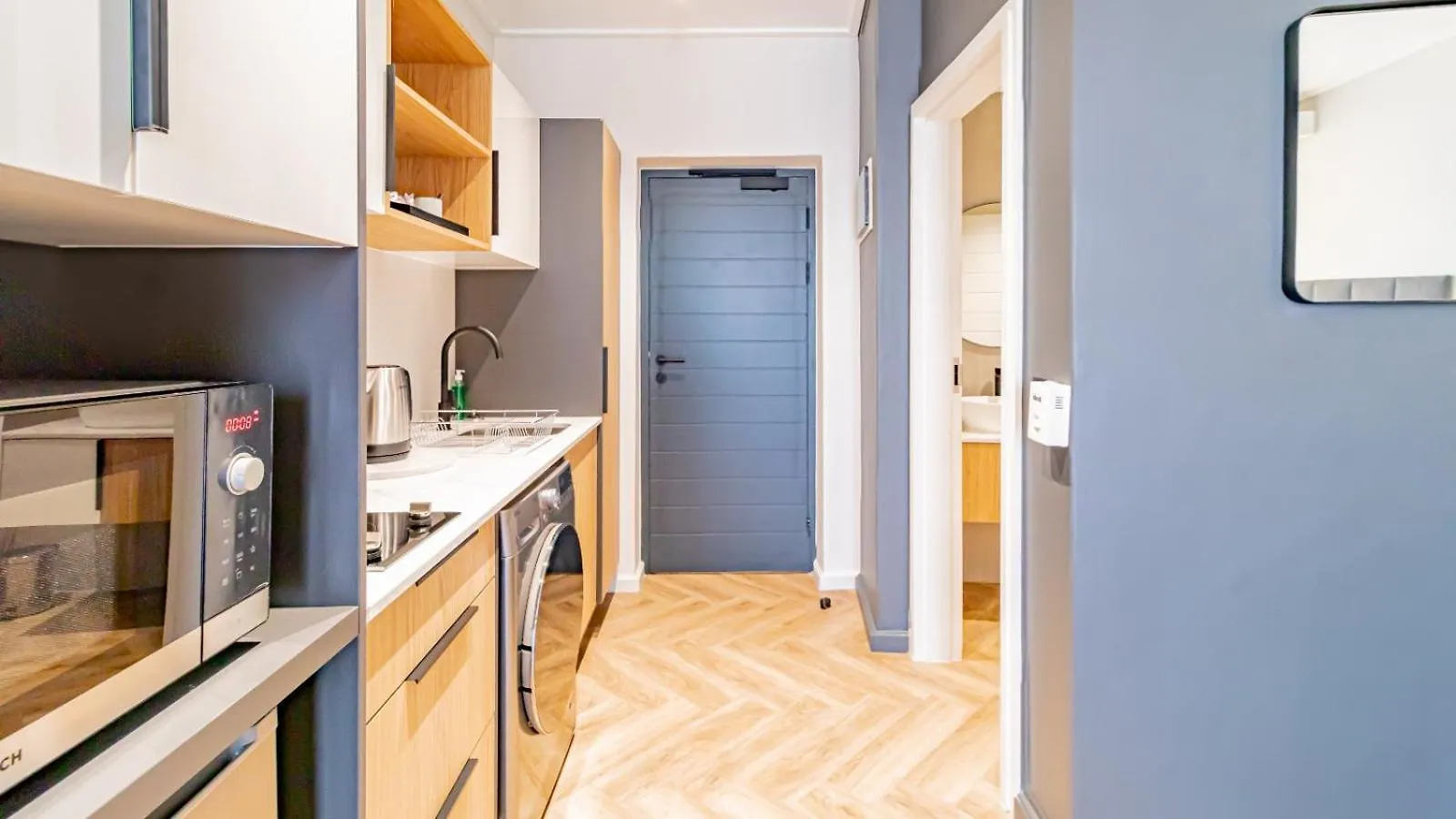 Luxury One Bed & Bath-On Park Apartment Cape Town